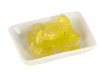 Candied lemon in small cubes
